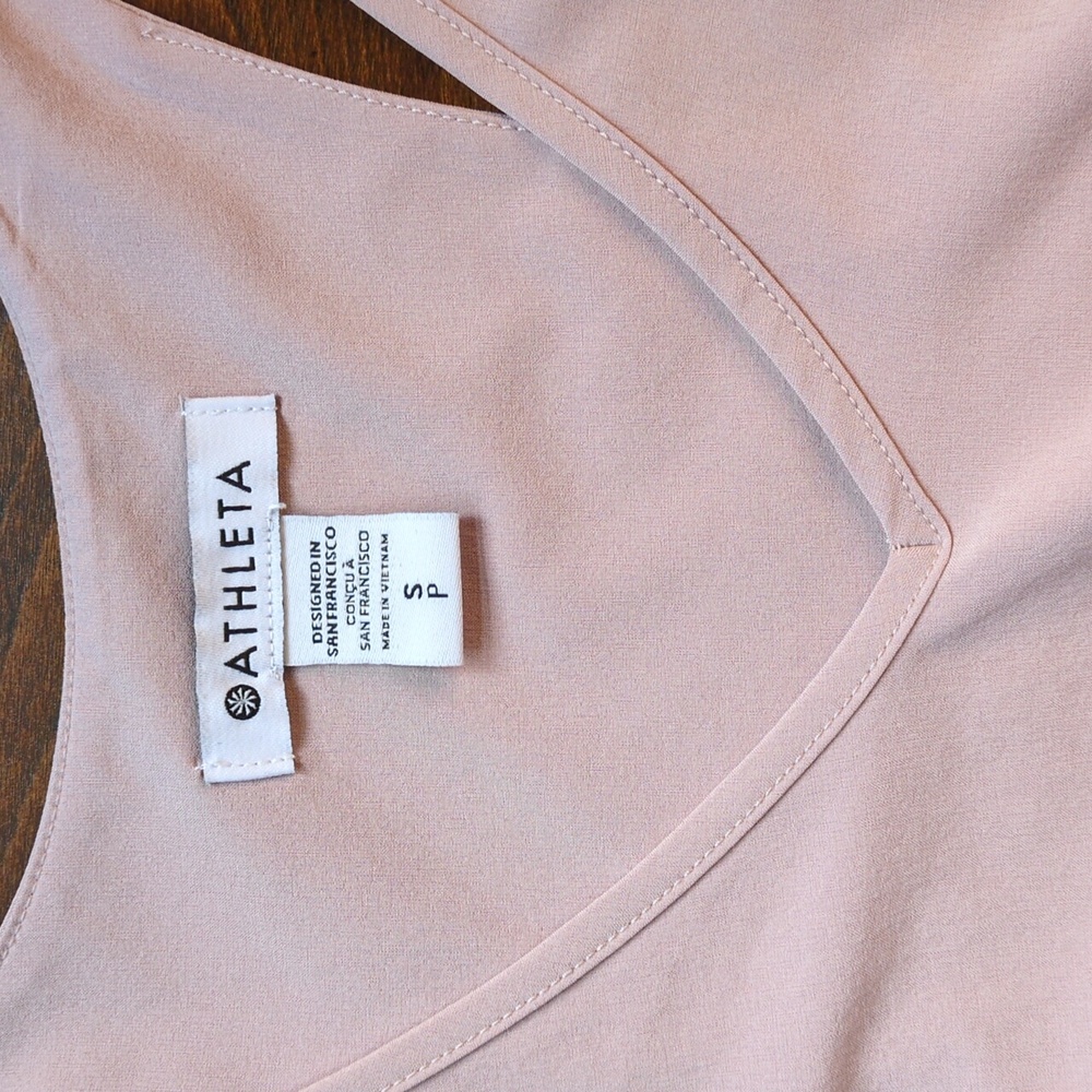 Athleta Swing Forward Pleated Tank In Smoked Mauve Size S - Picture 6 of 8